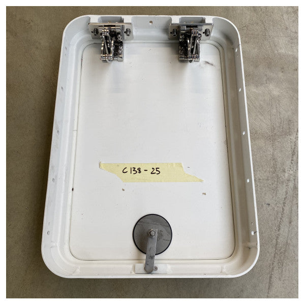 CRN 垂直ガンウェールフラットハッチ ポジション25 WHD アクセスハッチ開口部