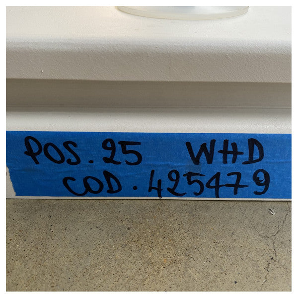 CRN 垂直ガンウェールフラットハッチ ポジション25 WHD アクセスハッチ開口部