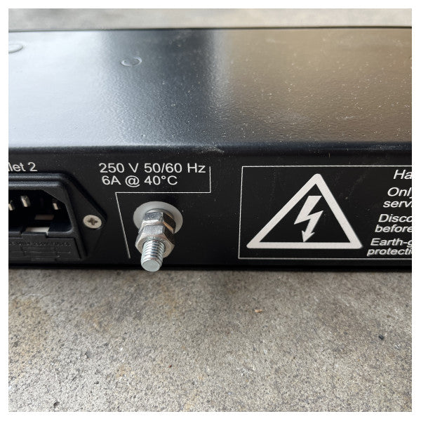 Captec Dual Marine EMI Filter 81JFN - висококачествено потискане на електромагнитните смущения за морска електроника