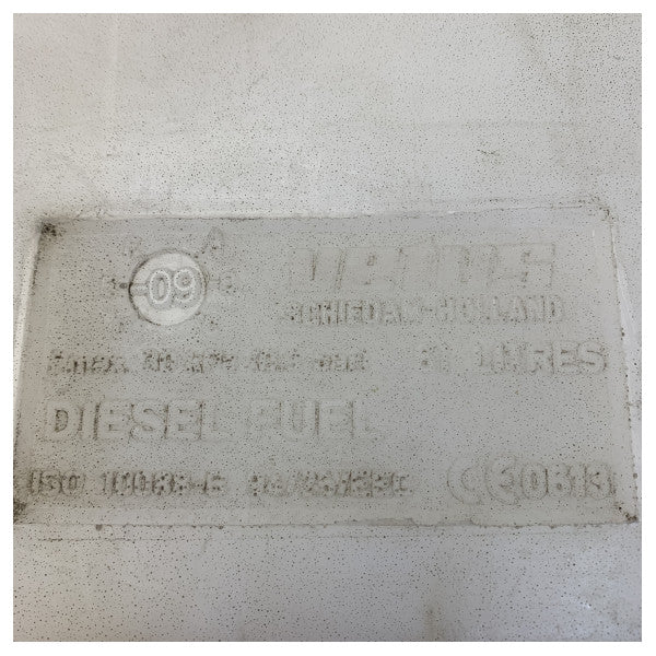 Vetus CE613 Serbatoio marino universale in plastica per carburante e acqua per barche