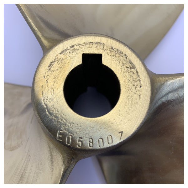 Śruba napędowa Vetus P3B 18 x 12R 3-łopatkowa mosiężna prawoskrętna 30 mm