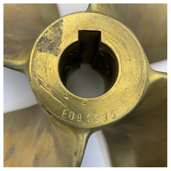 ヴェトゥス P4E-18X22R プロペラ 4ブレード 真鍮 右回り