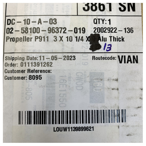 بروبلر خارجي من الألومنيوم سوزوكي مارين 10-1/4 × 13 باللون الأسود