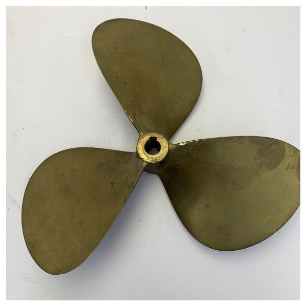 HÉRITÉ Vetus P3B - Hélice 14X12R 3 lames en laiton à droite 25 mm