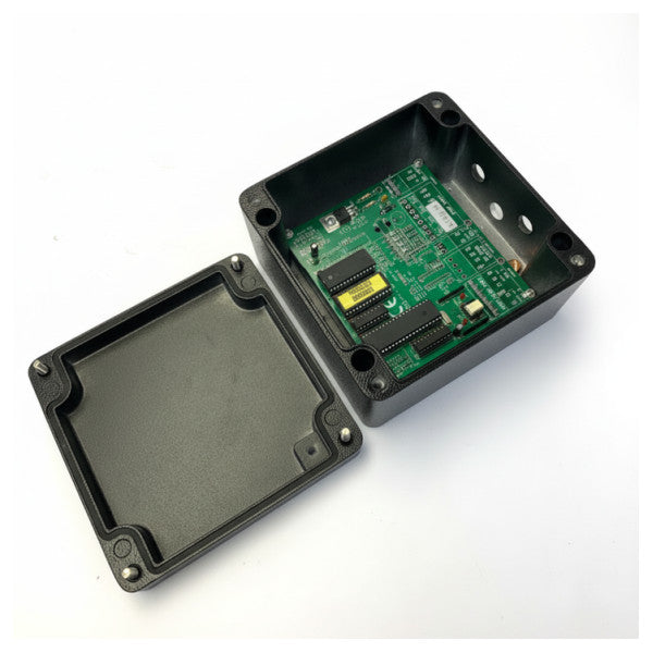 AMI Marine KW950F NMEA конвертор - интерфейс за морска електроника