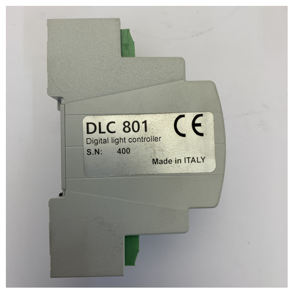 DLC-801 4-kanals LED-driver 24V 4 x 4A - DMX Digital Light Controller