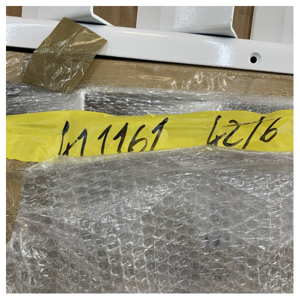 ナヴェッタ42用フェレッティグループエンジンルーム換気グリッドキット - 411161