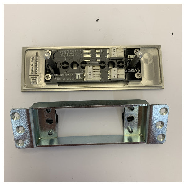 PLH Slim 4R Horizontal Switch Panel - Custom Line Yacht