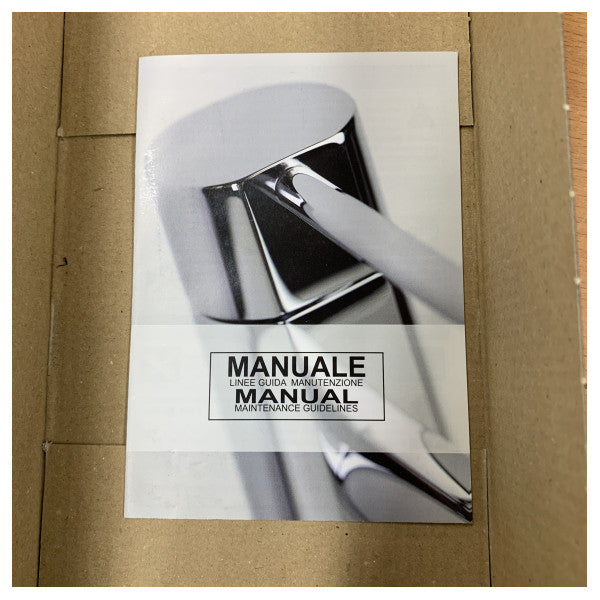 Eurorama Kappa 11320M Vaskeblandingsbatteri med Udstødningsrør i Krom