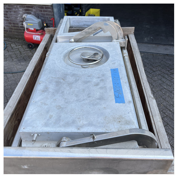 トレンドマリン118|SD118 手動開閉式コンパニオンウェイフライブリッジドア