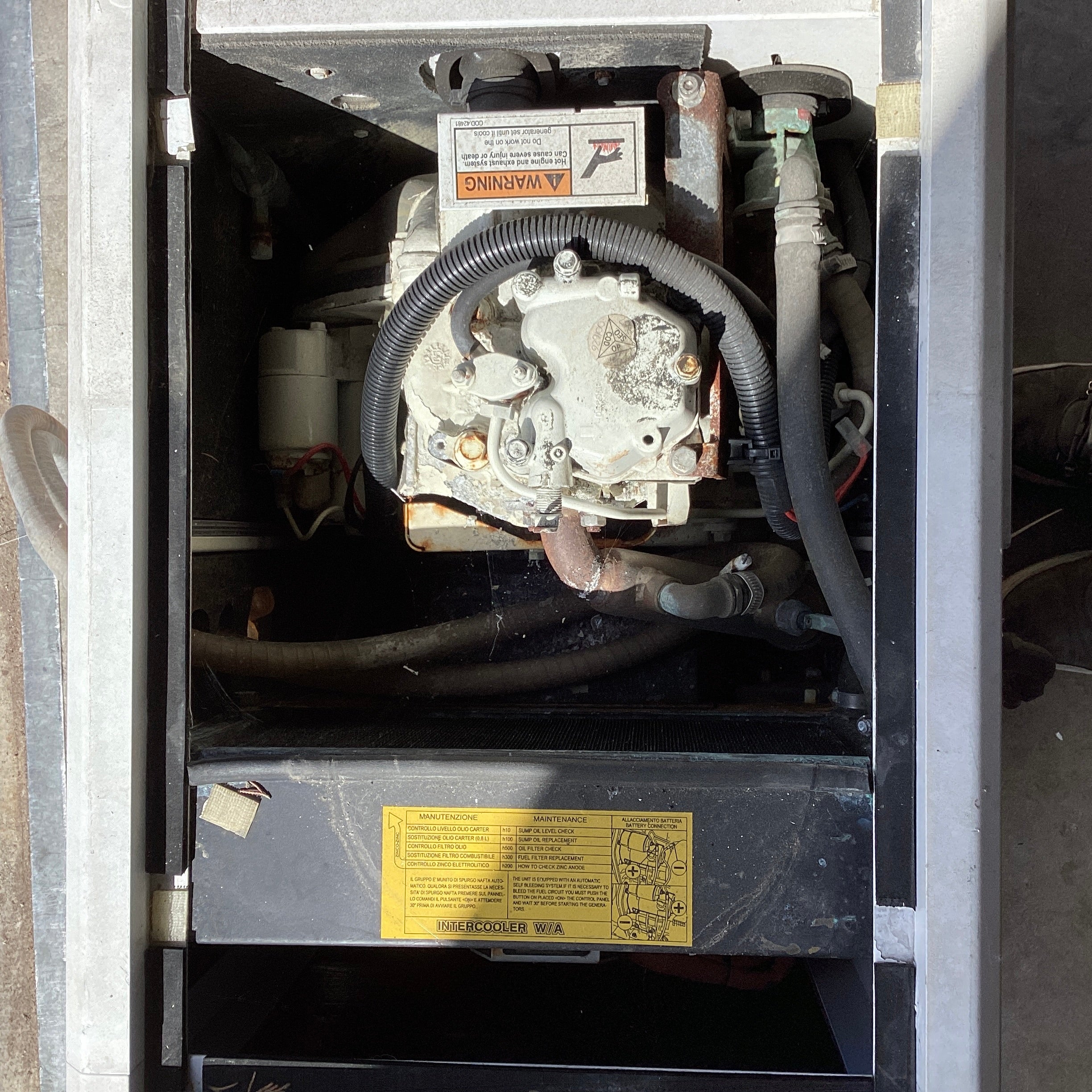 Mase IS 6.0 5.7 kW deniz dizel jeneratörü 60Hz (ABD)