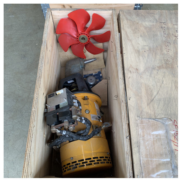 Vetus BOW1604DE 160 KGF baug- og akterthruster 250 mm 24V