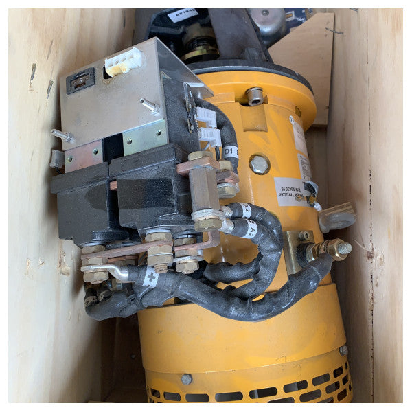 Vetus BOW1604DE 160 KGF baug- og akterthruster 250 mm 24V