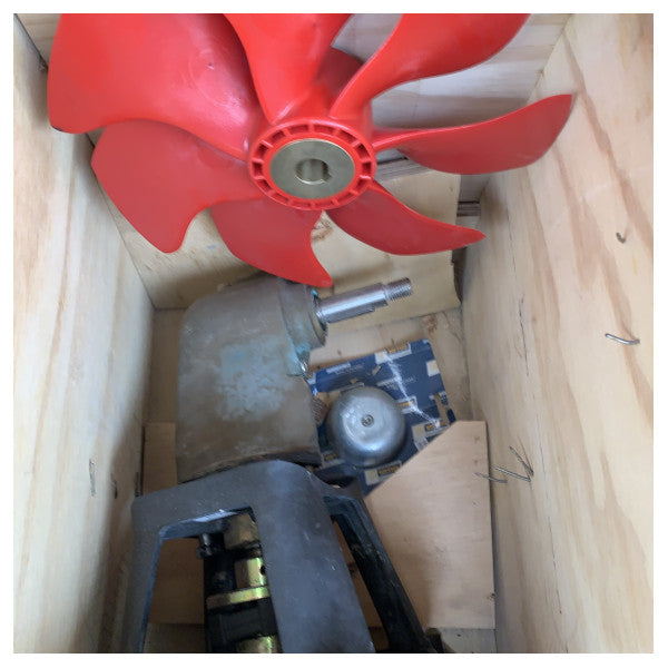 Vetus BOW1604DE 160 KGF baug- og akterthruster 250 mm 24V