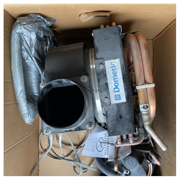 Brukt dometisk DTU12 12.000 BTU Stand Alone Aircon Unit 115V-DTU12-1161-410A