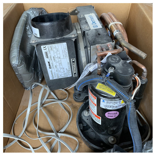 Brukt dometisk DTU12 12.000 BTU Stand Alone Aircon Unit 115V-DTU12-1161-410A