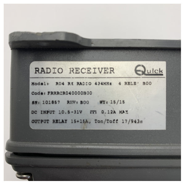 KORIŠTENI Quick RRC R04 4-kanalni daljinski prijemnik 12/24V