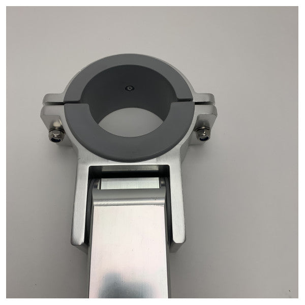 مسند أقدام من الألومنيوم Vetus FTREST73 لدعم المقعد 73 مم قابل للطي