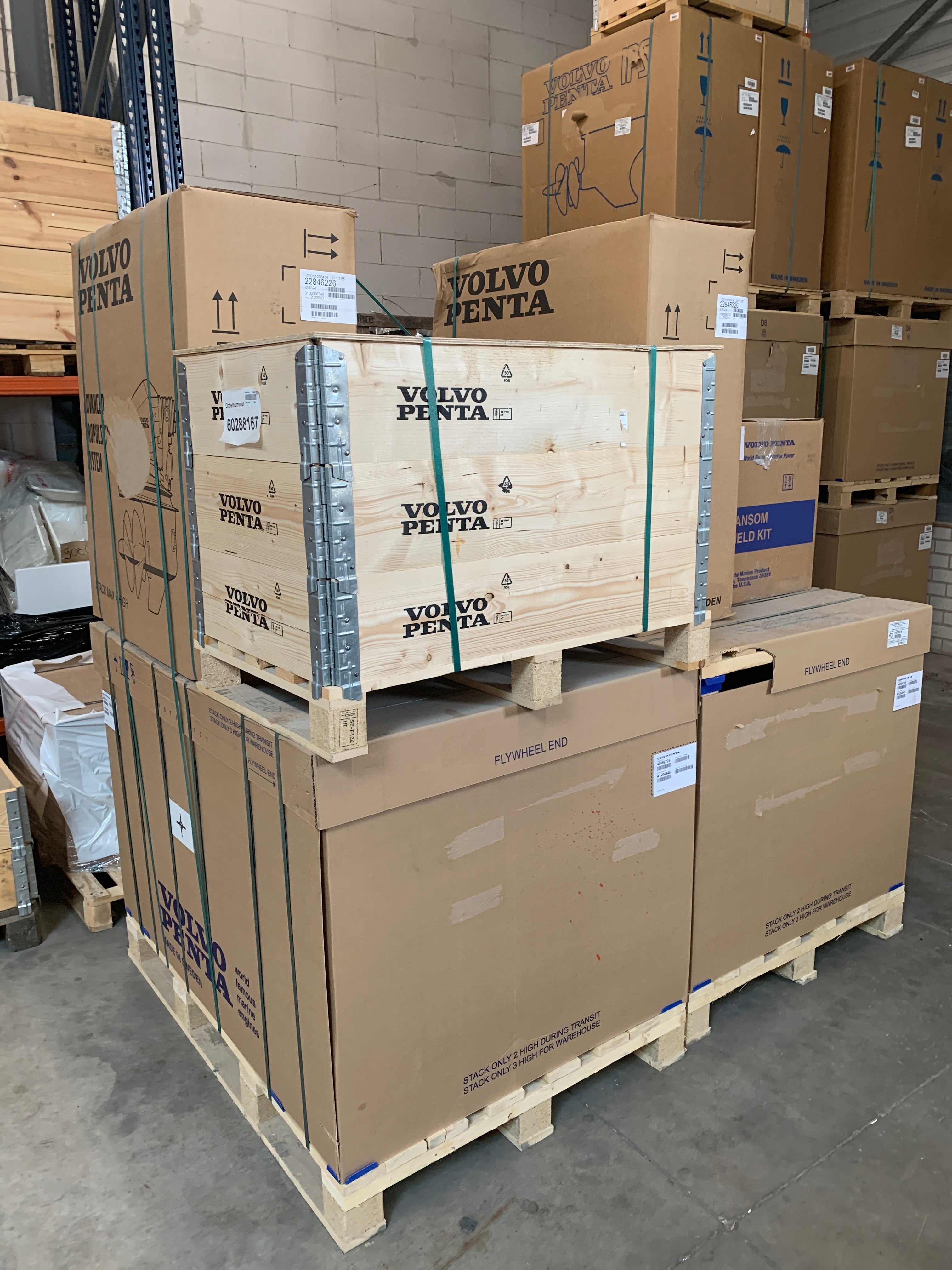 新しいボルボ・ペンタ D4-270A/DPI 270 HP エンジンキット