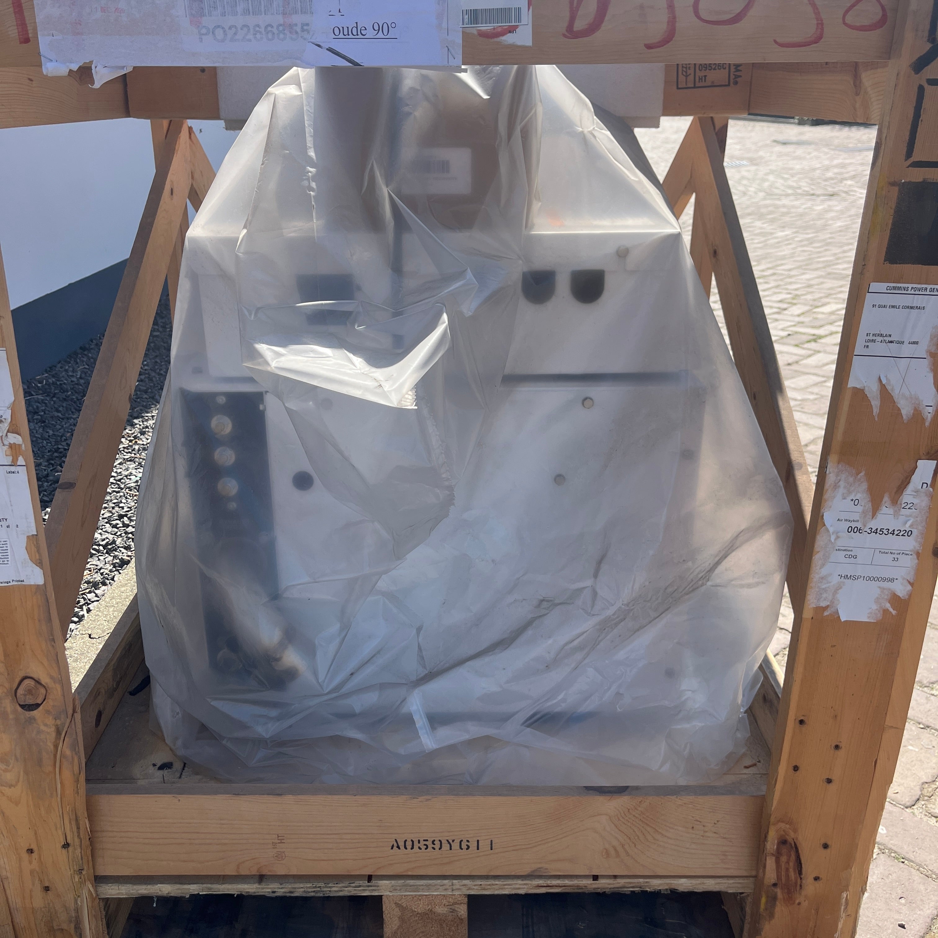 Дизелов генератор Cummins Onan 13,5 kW 230V | 50 HZ - 13.5MDKDP