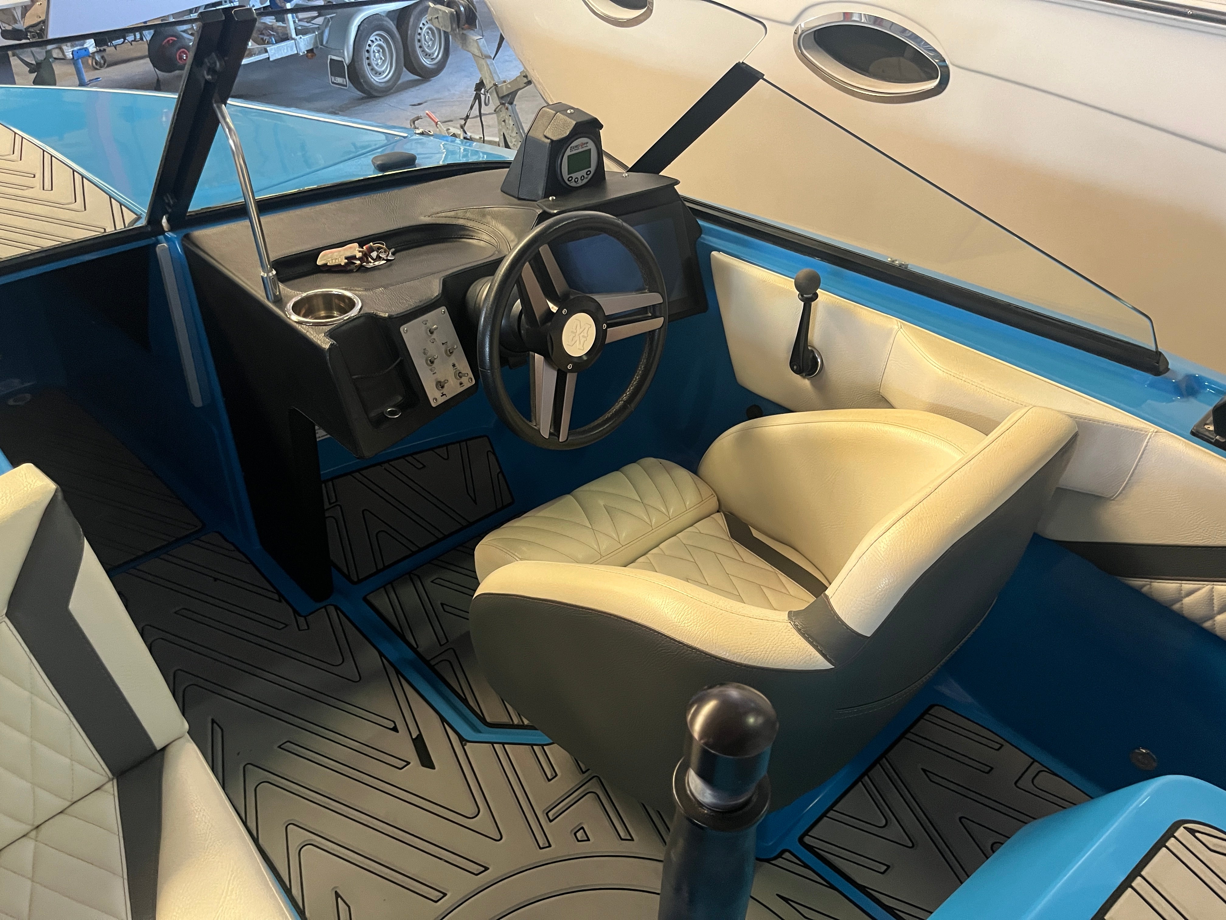 Method Wake Ski 6.2 wakeboard- waterski boat avec 440HP BLUE 2020