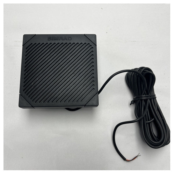 Водонепроникний морський УКХ-динамік Simrad LS80