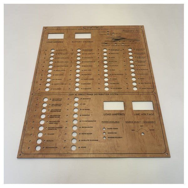 Gulf Craft Majesty 50 AC | Tablero de panel de interruptor de DC marrón