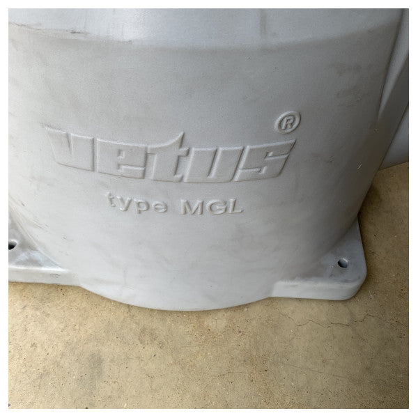 Vetus MGL84510A エキゾーストマフラー インレット 203mm 45°エキゾースト 254mm