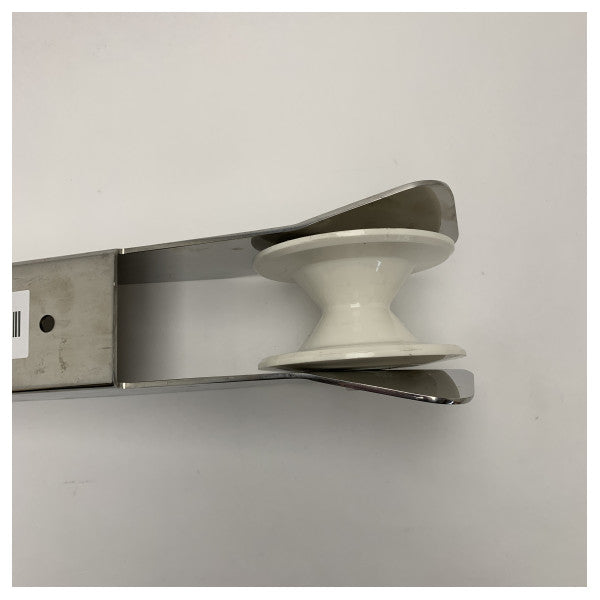 マックスウェル P104332 ステンレススチール固定式バウローラー