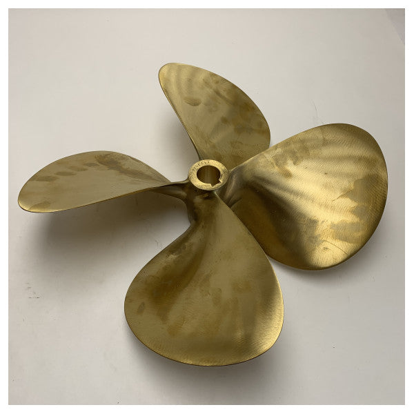 Vetus P4E18X20R 4-лопастно 18 x 20-инчово витло RH 35 мм