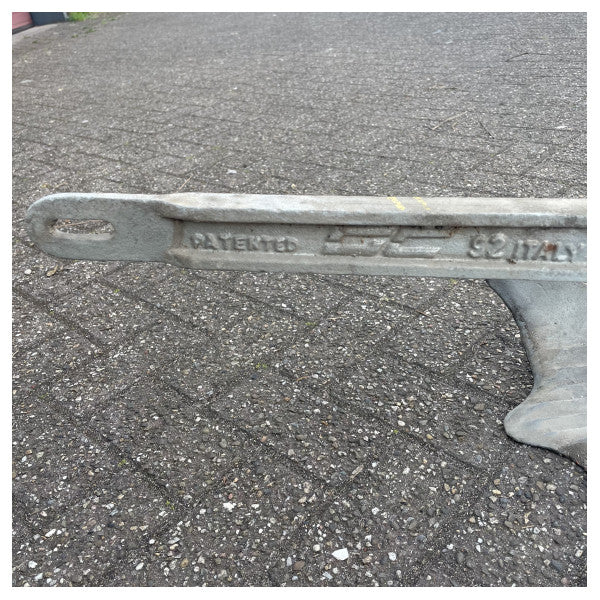 Sanguineti galvanoitu korkea pitoankkuri 11 KG