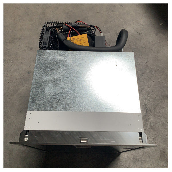 Компресорен хладилник с чекмедже от неръждаема стомана Isotherm DR49 49L 12/24V - 3049BA2C00000