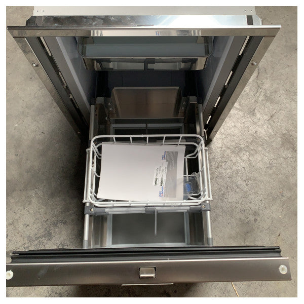 Компресорен хладилник с чекмедже от неръждаема стомана Isotherm DR49 49L 12/24V - 3049BA2C00000