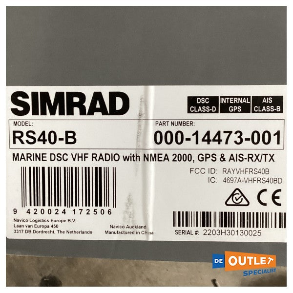 SIMRAD RS40-B VHF bl-AIS Black built-in 12 / 24V-000-14473-001