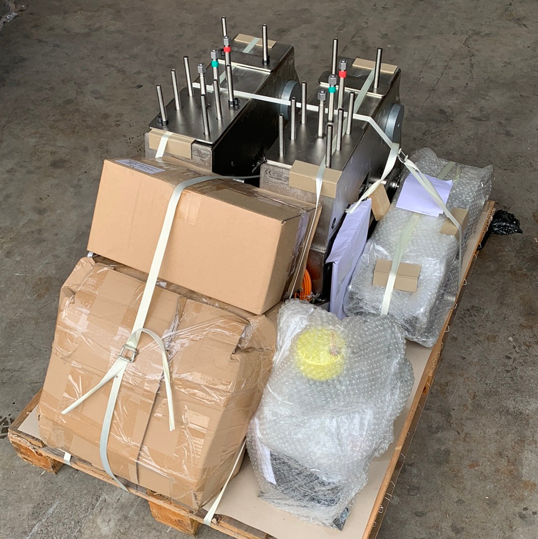 HBテクニクス TYP 2 600 KG 油圧テンダーリフト 12V