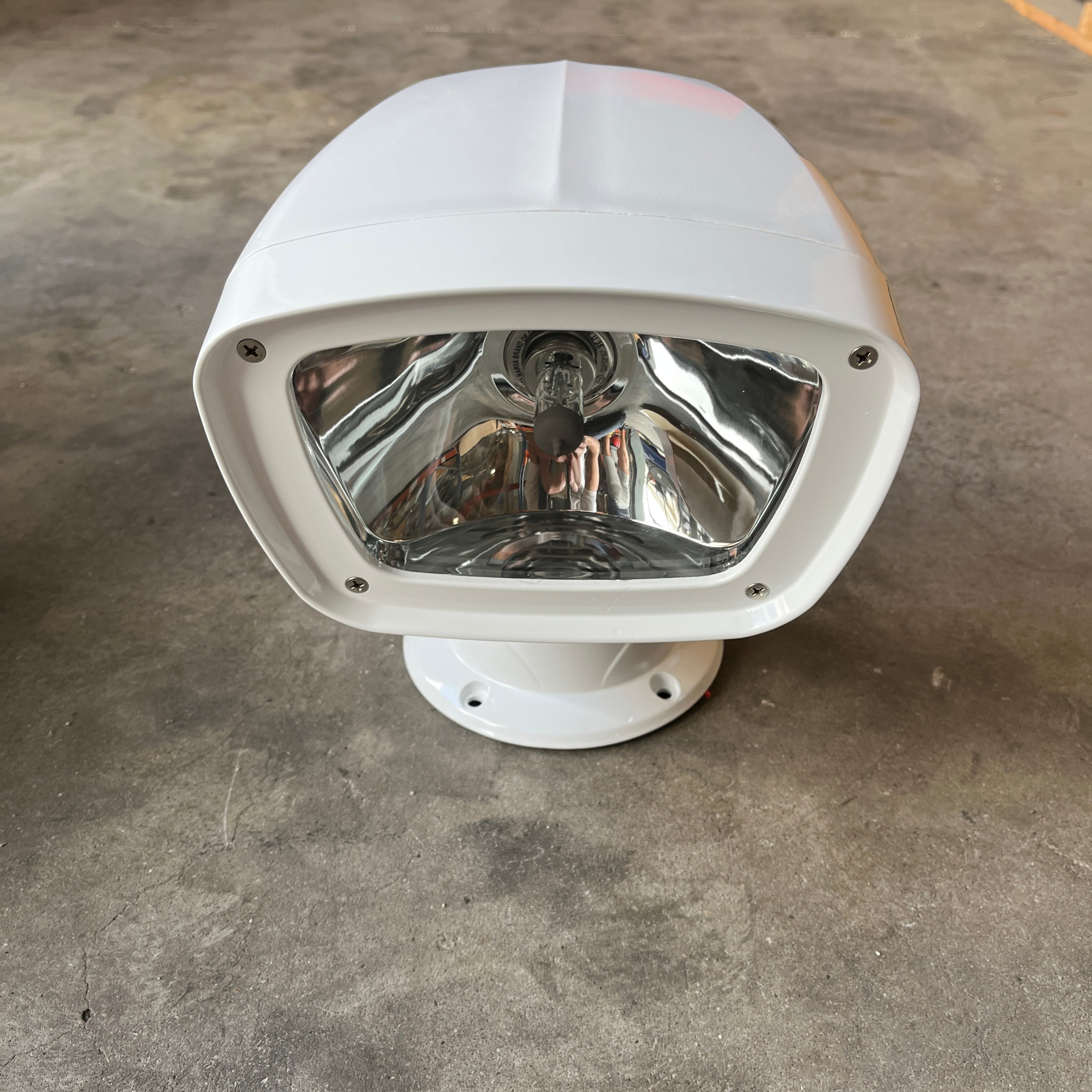 Osculati Classic електрически регулируем външен прожектор 24V - 13.225.24