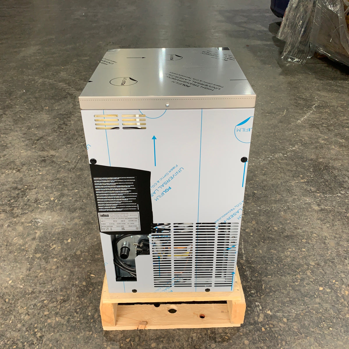 Isotherm Clear Ice Maker - Rostfritt stål 230V 60 Hz 18 kg/dag - 5S18A12A0T000