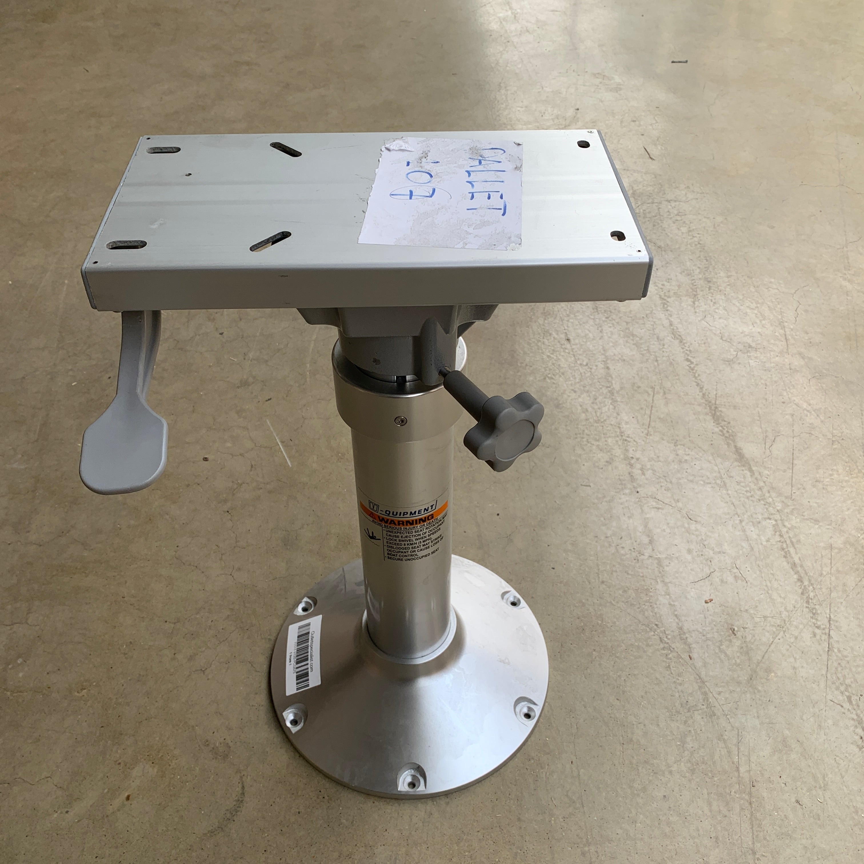 Vetus PCG シートサポート H575 mm アルミ固定式