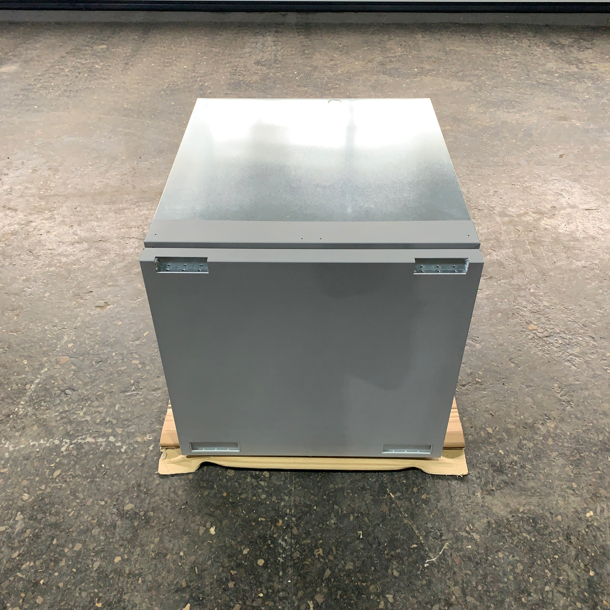 Isotherm DR100 100L Drawer Refrigerator Inox 12/24V Custom - D100DNLCP12111