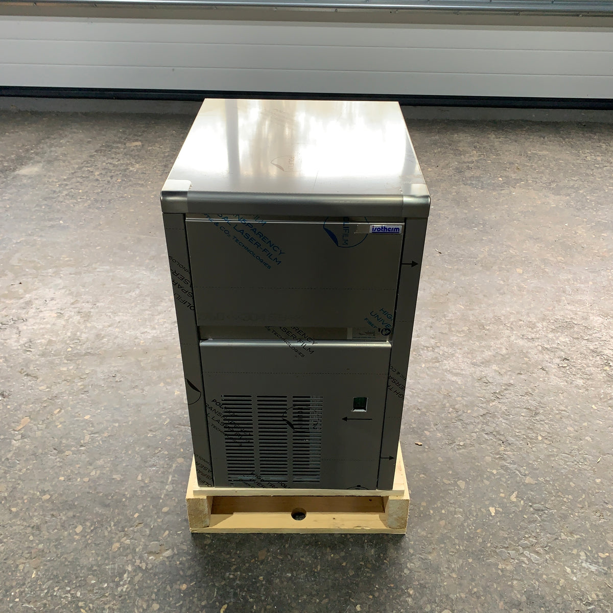 Isotherm Clear Ice Maker - Rostfritt stål 230V 60 Hz 18 kg/dag - 5S18A12A0T000