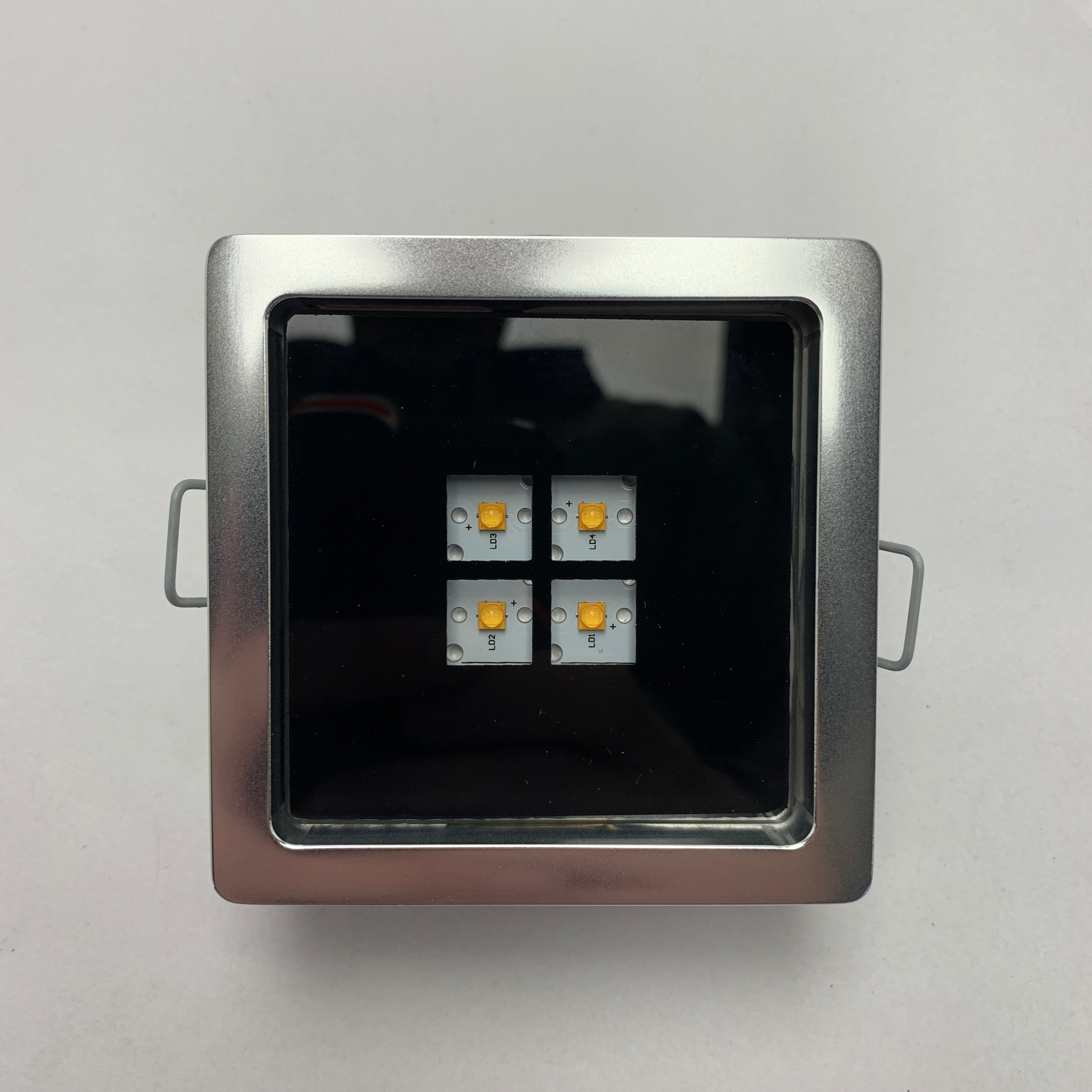 Ethos 151001W Q40 LED-strålkastare krom | svart