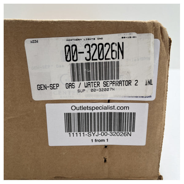 Lumières du Nord | Séparateur d'eau d'échappement du générateur Centek - 00-32026N