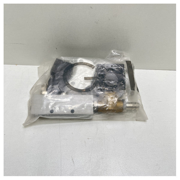 Електромагнитен клапан за измиване на чистачките на галинията 24V - 01001090017 2-1002