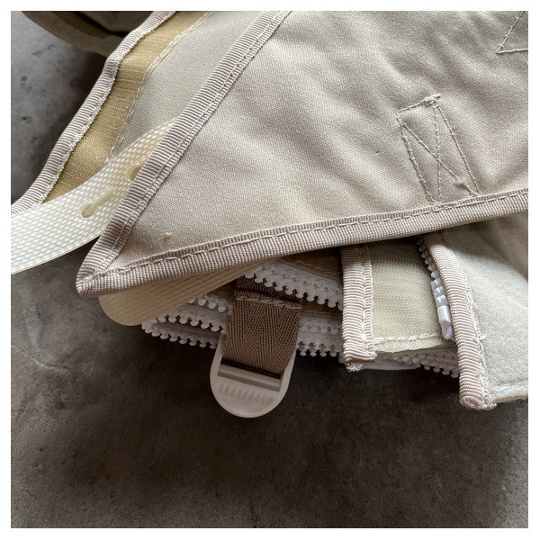 Sessa Marine Iscamorada S32 cockpitovertræk i beige lærred - 049545