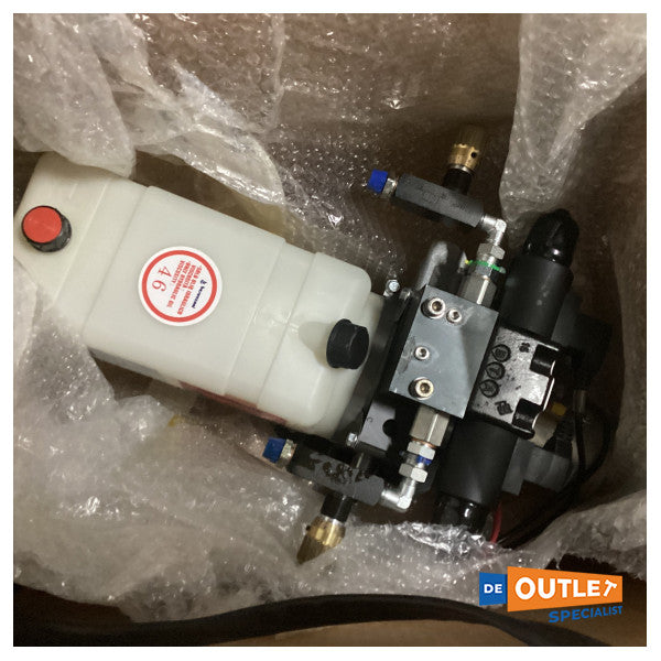 Хидравлично захранване Besenzoni за Бимини 24V с контролер - 7HS99771