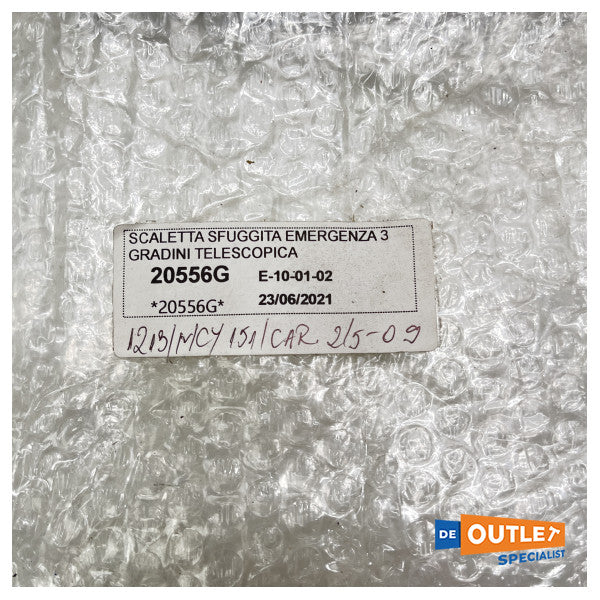 Escada de banho em aço inoxidável Osculati 3 degraus - 49.541.03