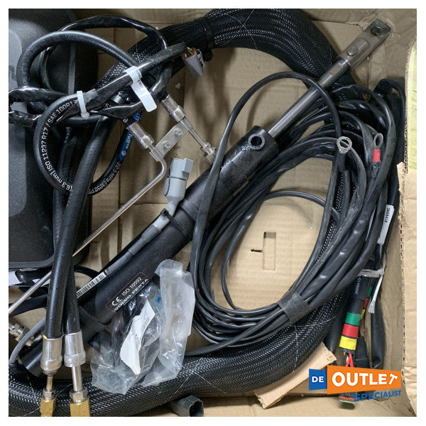 نظام Volvo Penta DPS الإلكتروني | نظام التوجيه الهيدروليكي لمحركات الأقراص الخلفية - 22653594