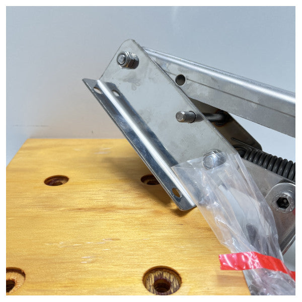 Osculatiのステンレス鋼の船外機関ブラケット10 HP | 25 KG - 630182