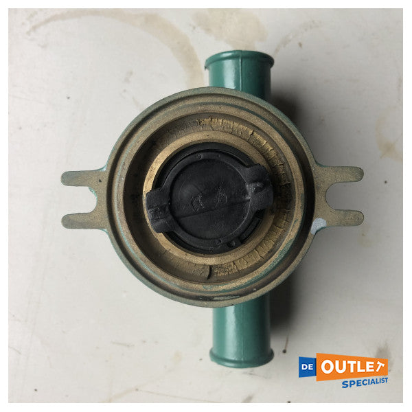 Μεταχειρισμένη αντλία νερού ψύξης Volvo Penta TAMD31M - 3583115