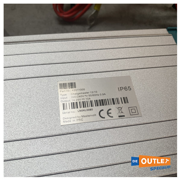 Зарядно устройство за акумулатори Mastervolt ChargeMaster 12V-10A - 43011000
